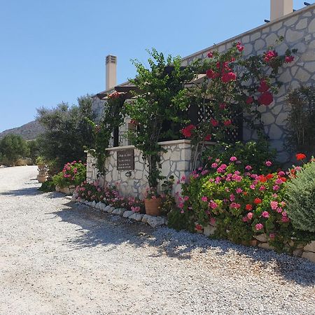 Cottage Du Soleil Makry Gialos  Exterior photo